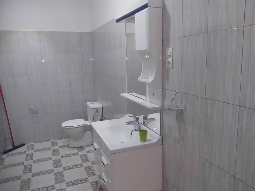 Ferienwohnung Hebertogo Casablanca Lomé Exterior foto