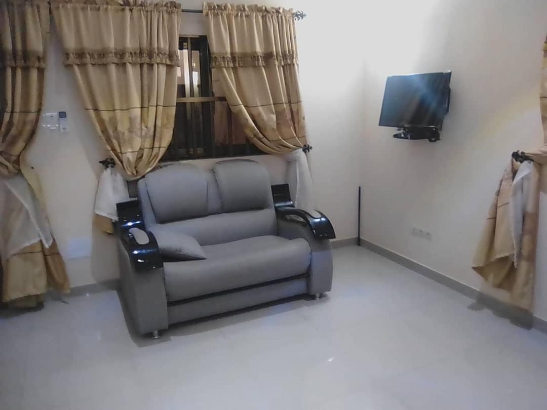 Ferienwohnung Hebertogo Casablanca Lomé Exterior foto