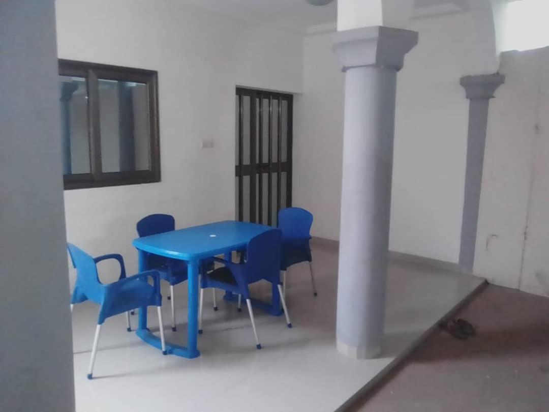 Ferienwohnung Hebertogo Casablanca Lomé Exterior foto
