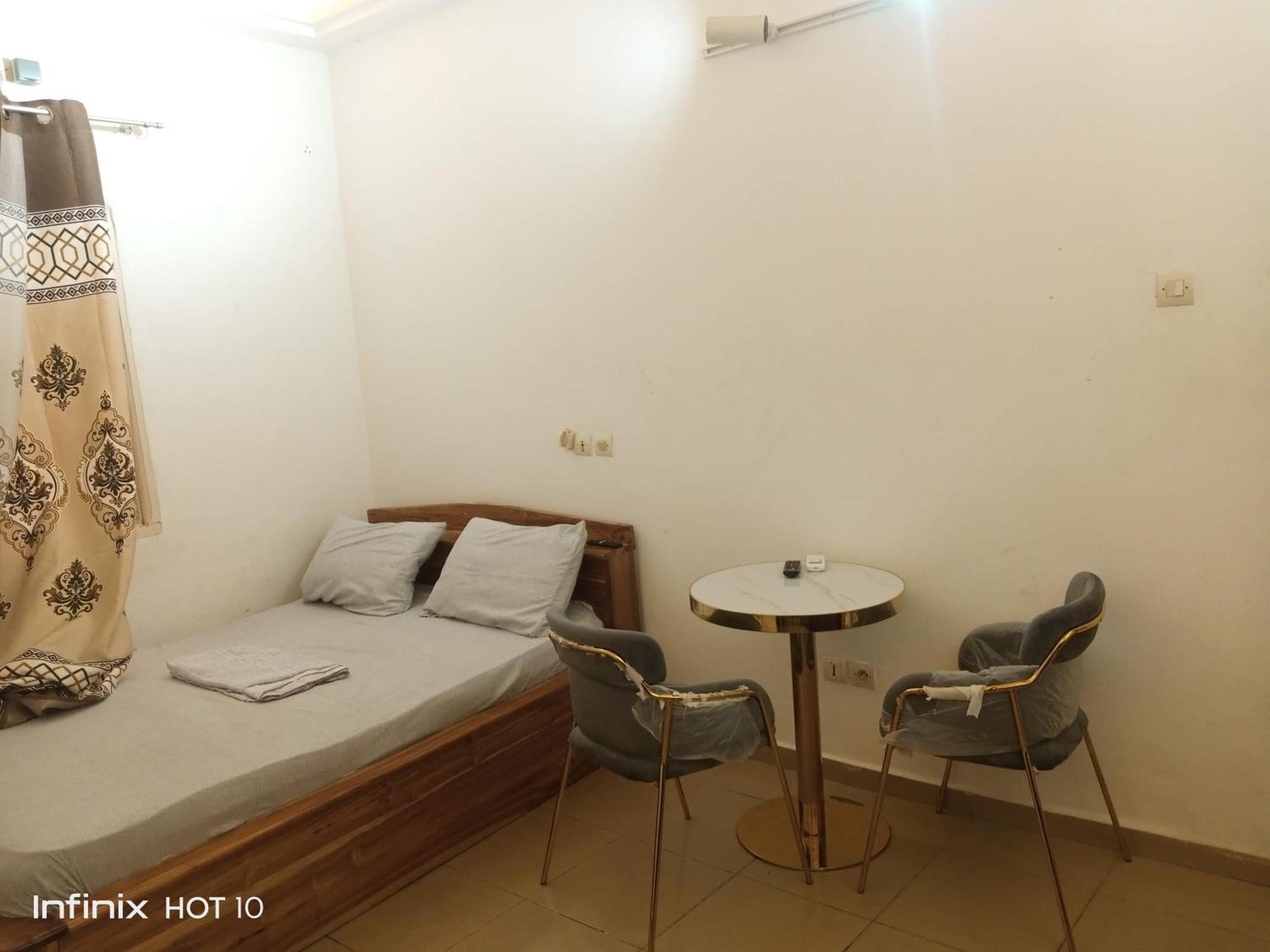Ferienwohnung Hebertogo Casablanca Lomé Exterior foto