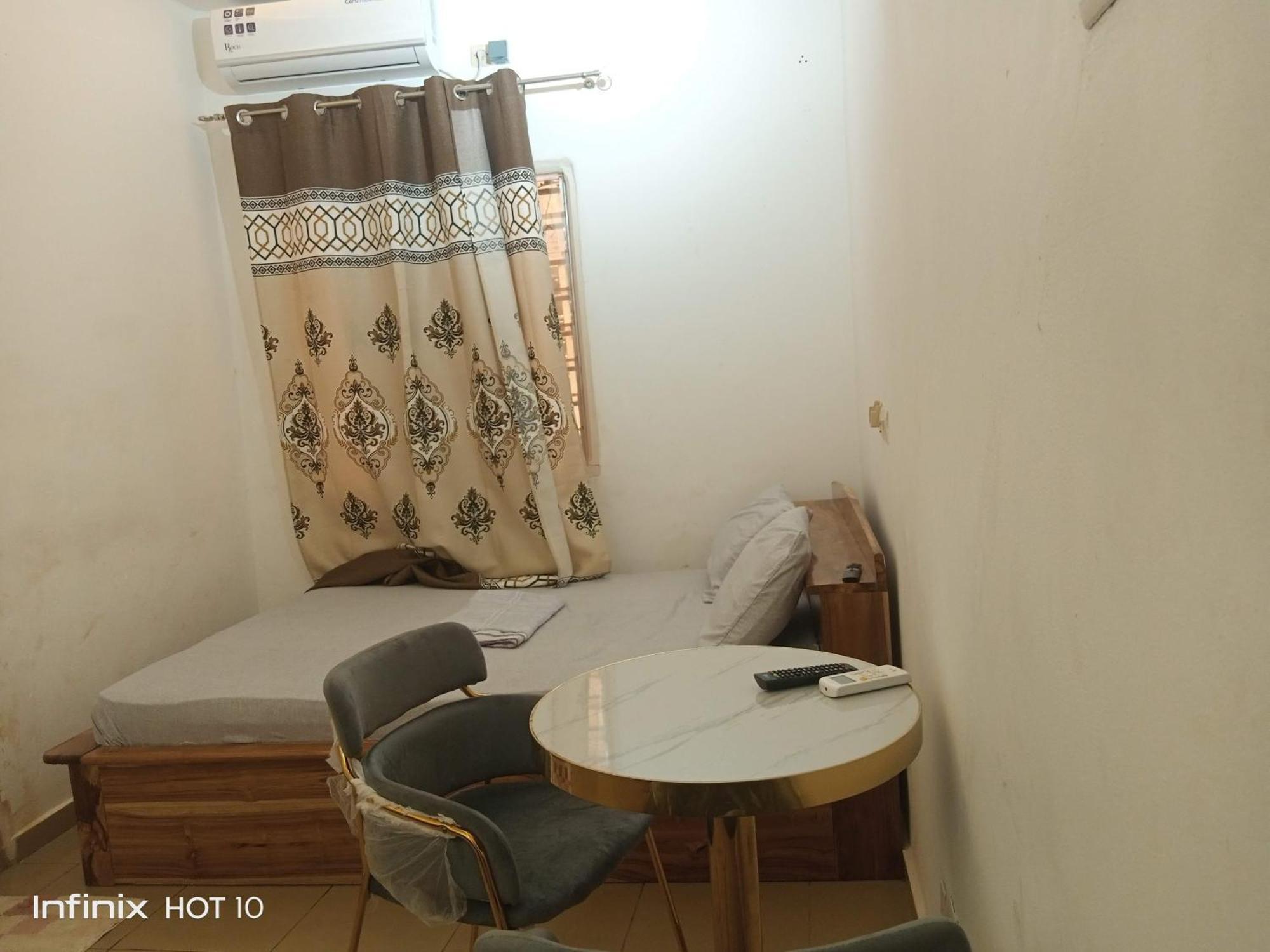 Ferienwohnung Hebertogo Casablanca Lomé Exterior foto